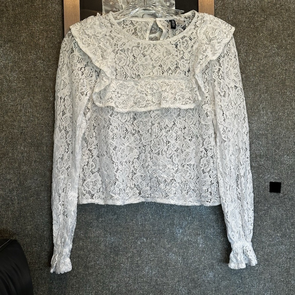 White Ruffle Yoke Lace Crop Top Victorian Sleeves Size XS H&M Divided Ultra